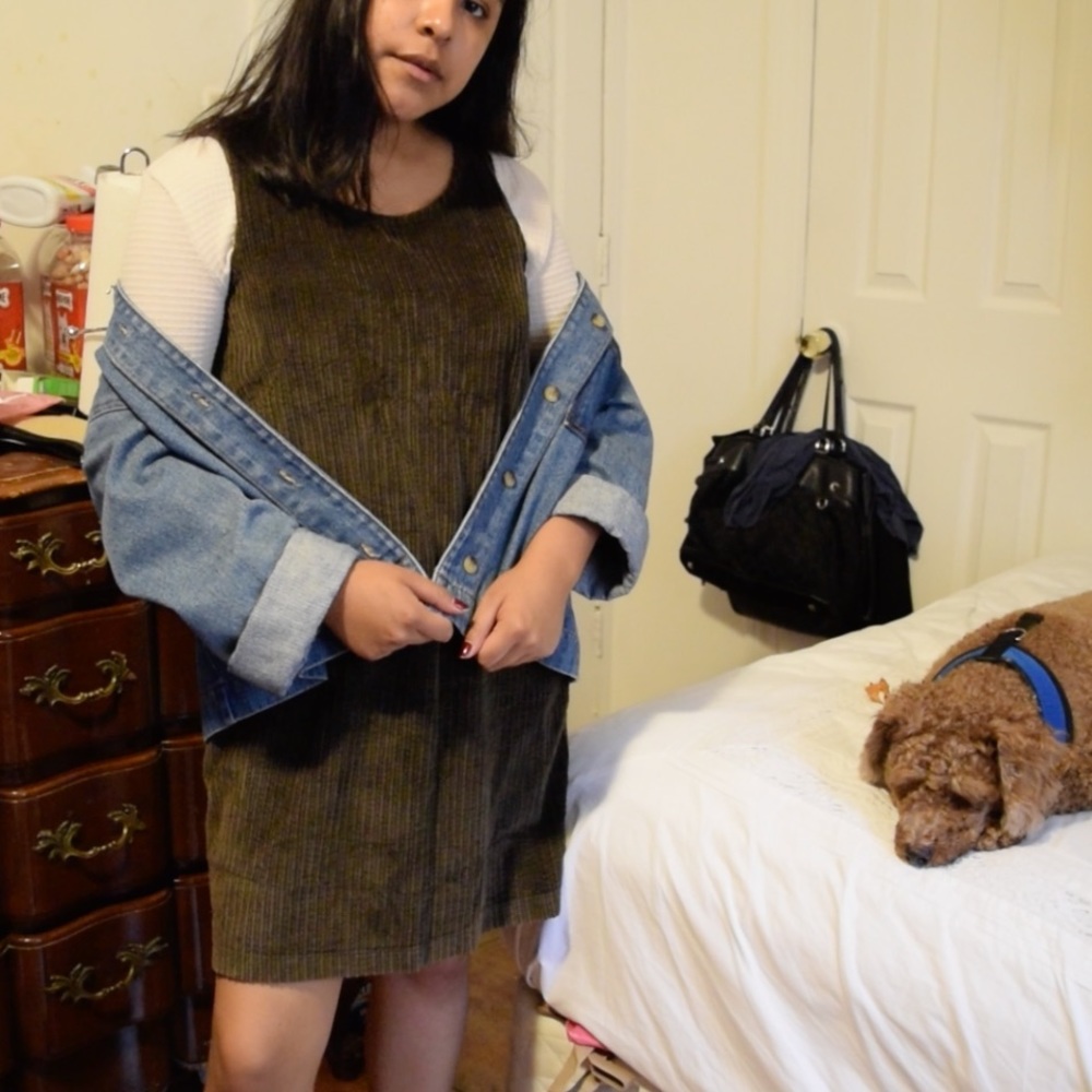 CUTE VINTAGE OLIVE CORDUROY DRESS